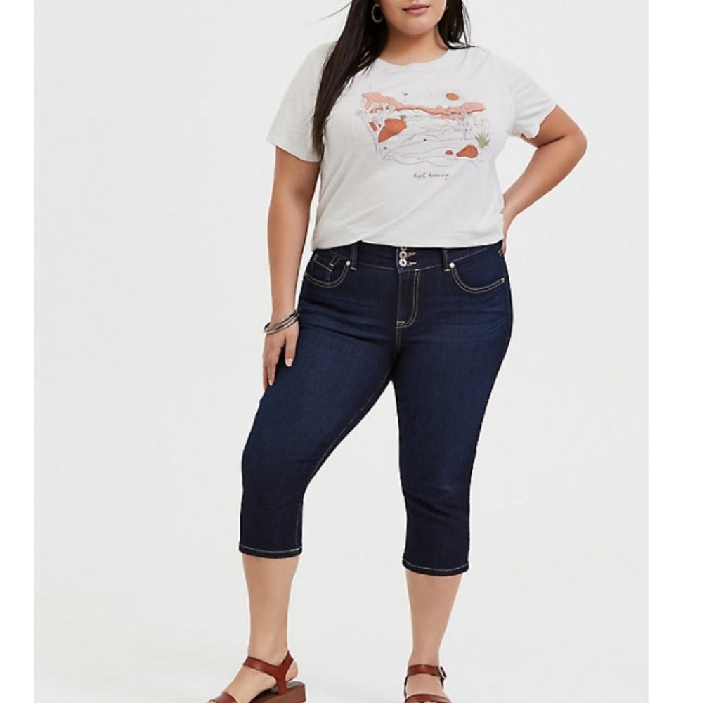 NEW Torrid Womens Desert Plus Size Crew Tee - Picture 4 of 11